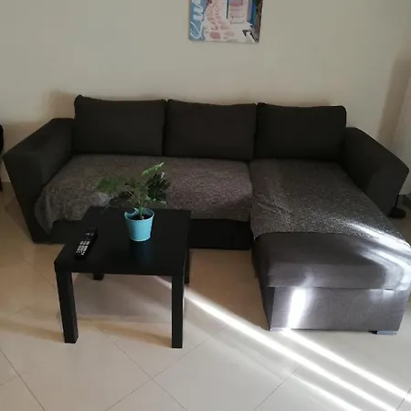 Apartament By The - Nei Epivates