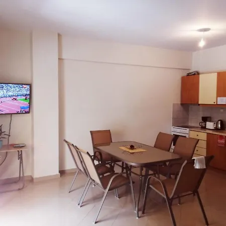 Apartment By The - Nei Epivates
