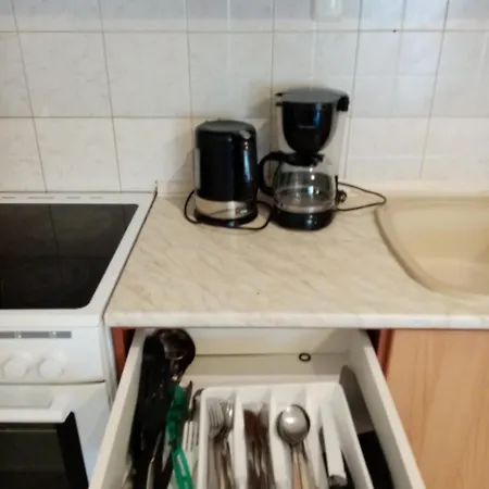 公寓 By The - Nei Epivates 尼奥伊皮瓦太